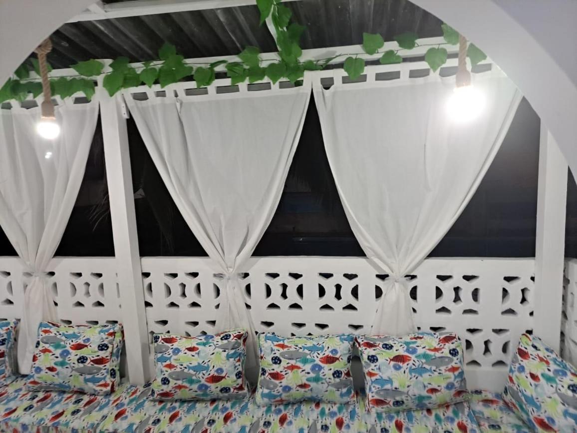 Appartement Nyumba Tulivu à Watamu Extérieur photo